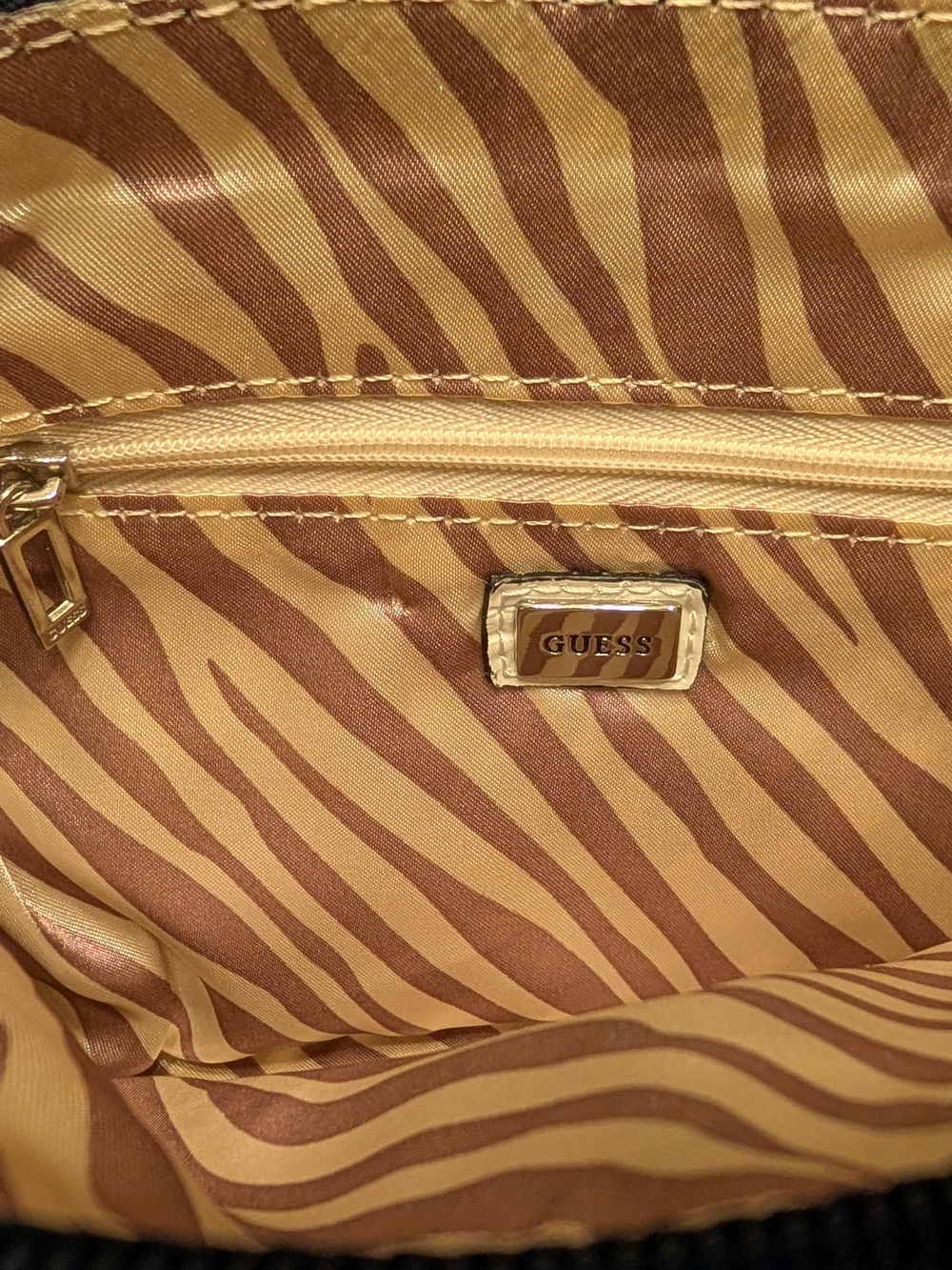 Guess Navy Denim Logo Wristlet and Wallet with White Trim - Picture 2 of 9